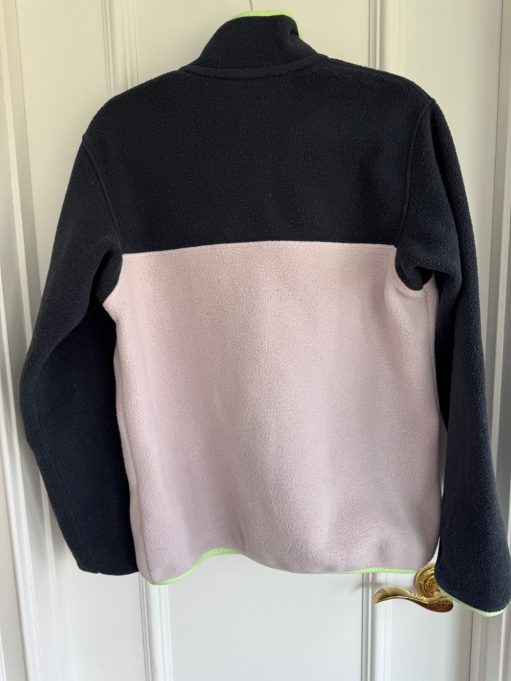 PATAGONIA W'S LIGHTWEIGHT SYNCHILLA SNAP-T FLEECE PULLOVER- Medium - Picture 5 of 7